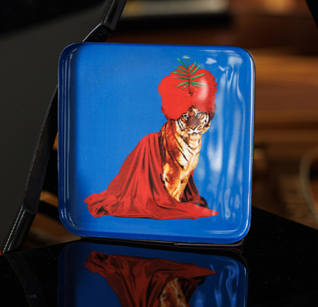 Figurine oiseau perroquet en verre multicolore